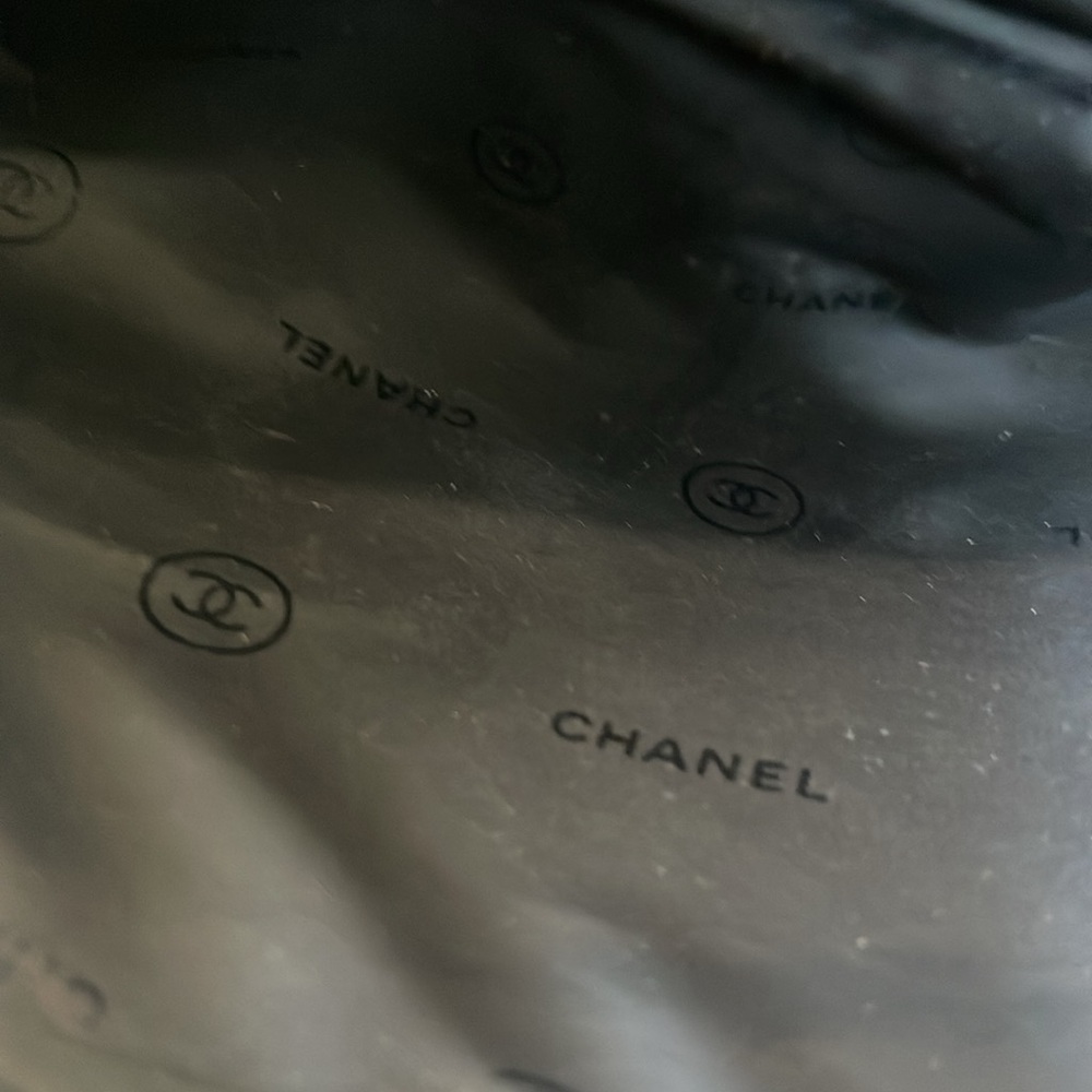 Chanel Black Cosmetic Bag - Picture 5 of 8
